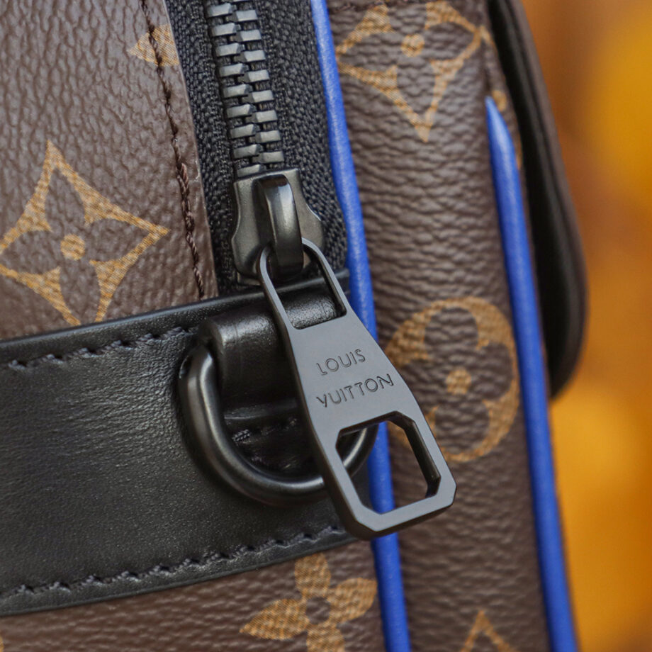 Louis Vuitton M45863 S Lock Messenger