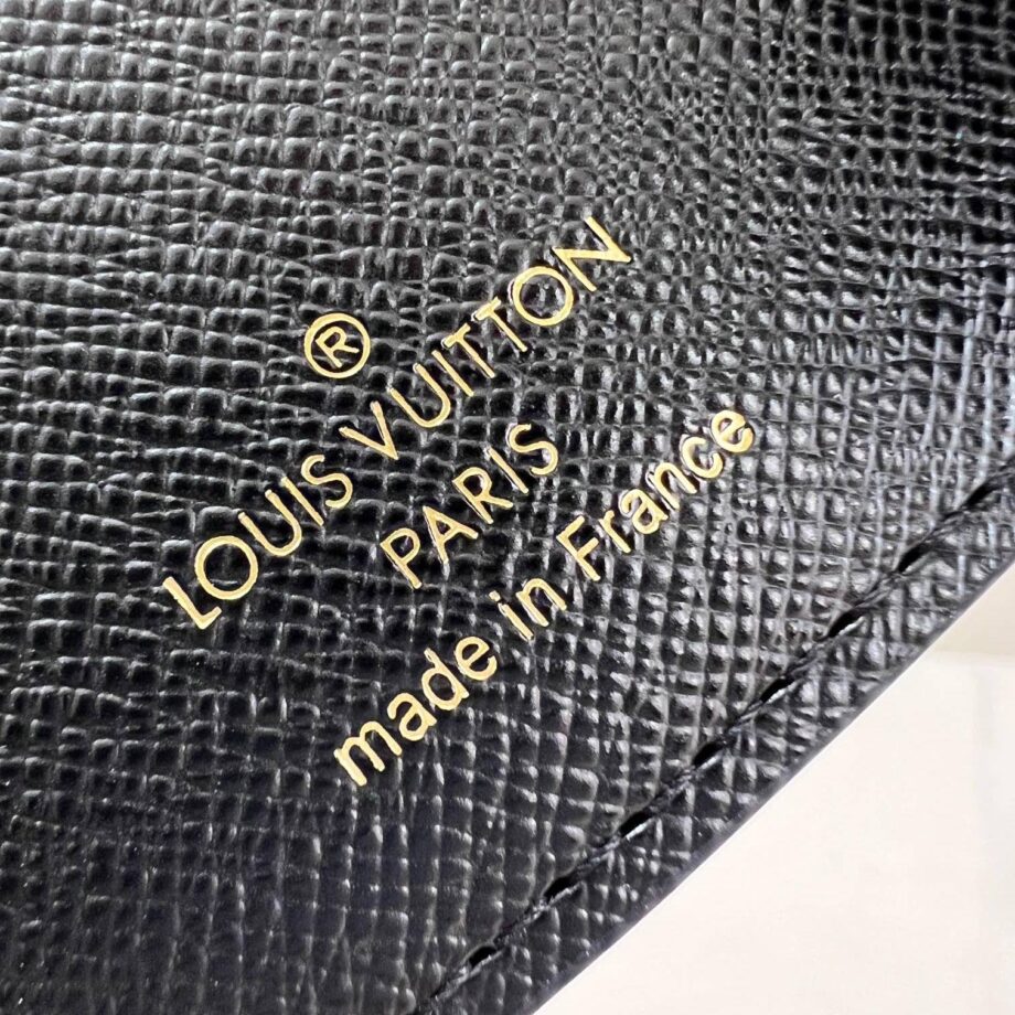 Louis Vuitton M81557 Victorine Wallet Split Monogram And Monogram Reverse Canvas Wallet