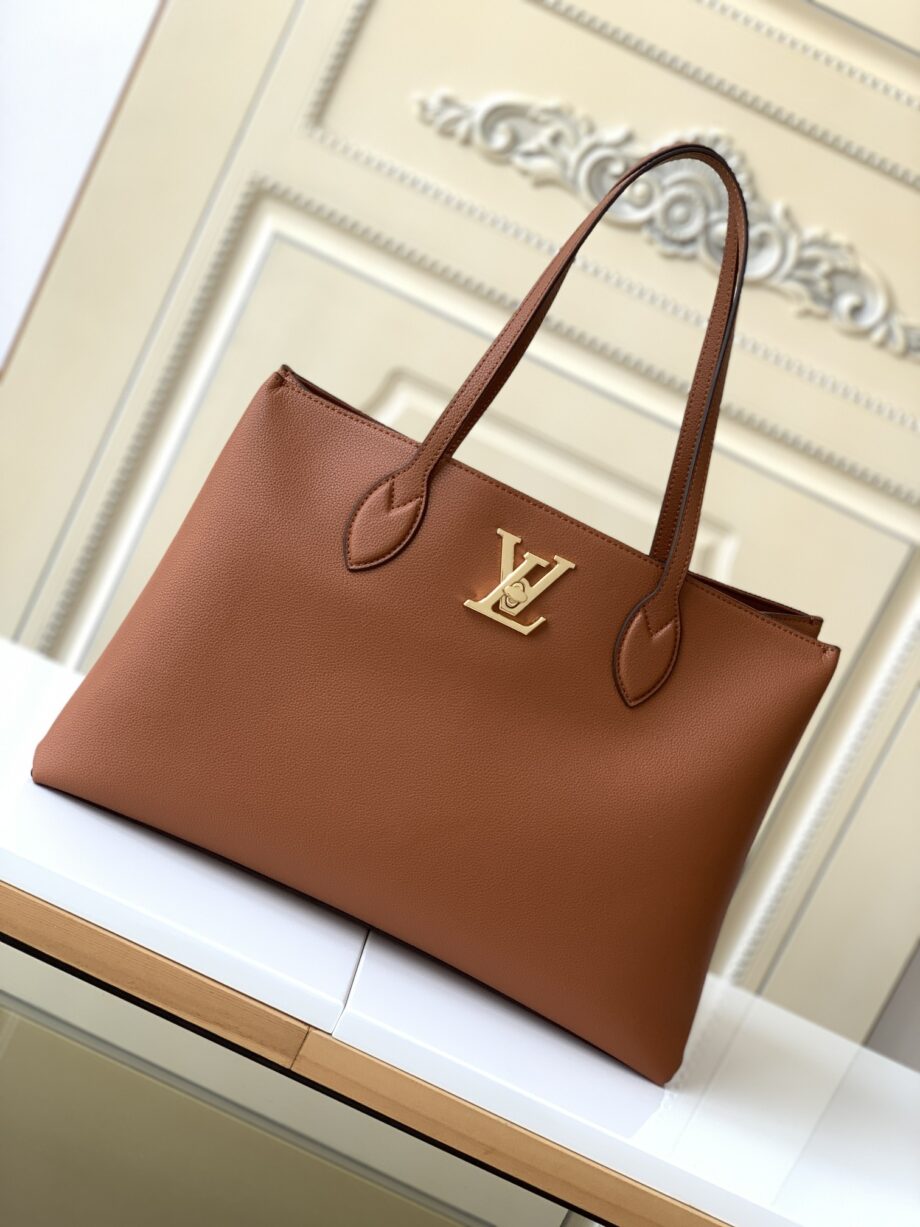 louis vuitton m58927 brown shopping bag