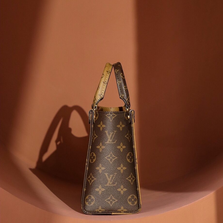 Louis Vuitton M46373 Small Onthego Tote