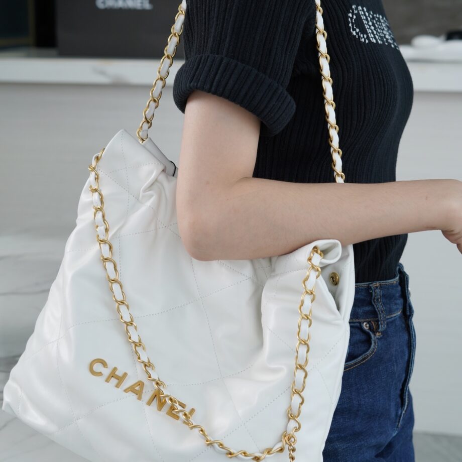 Chanel AS3260 Small White Shiny Calfskin & Gold-Tone Metal Chanel 22 Small Handbag