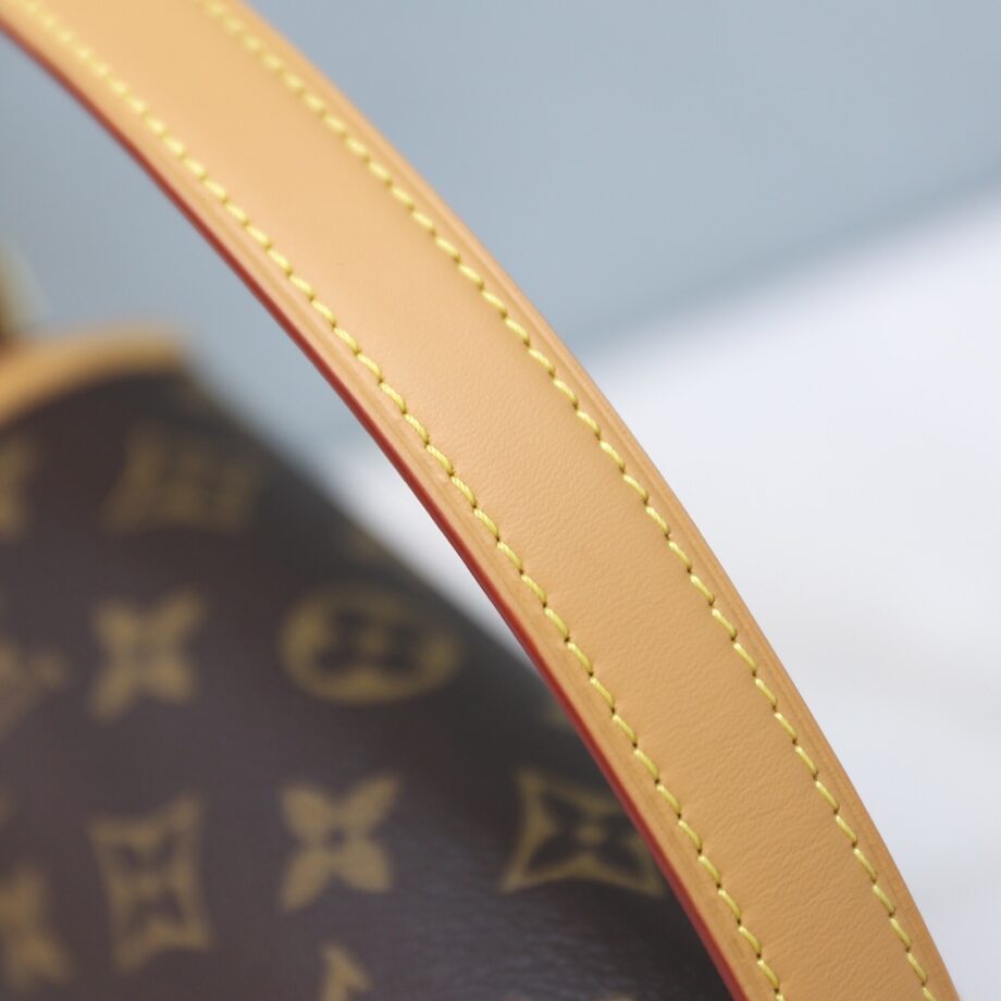 Louis Vuitton M44860 Tambourin Bag