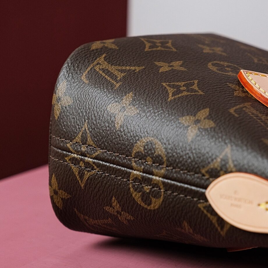 Louis Vuitton M46705 Neverfull Bb