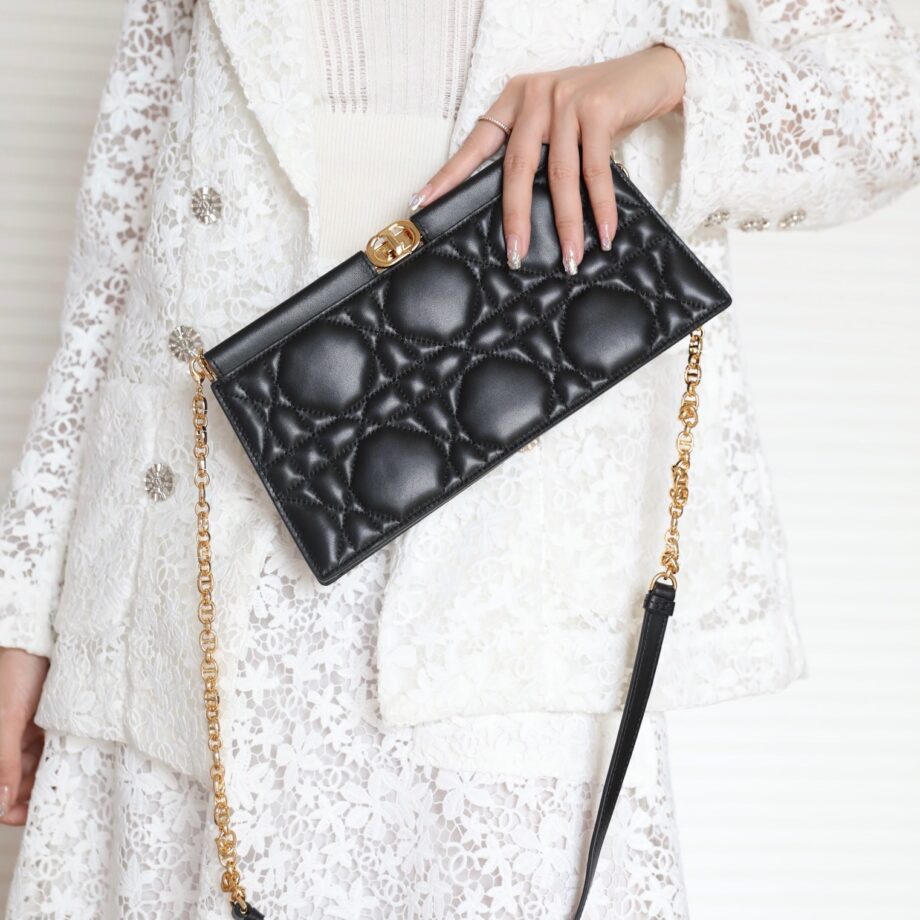 Dior S5166UDBB Dior Caro Colle Noire Clutch With Chain