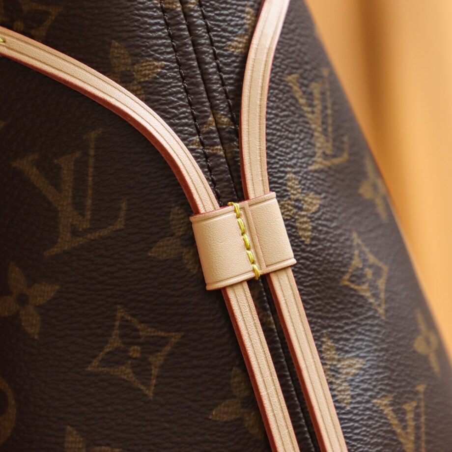 Louis Vuitton M40995 Neverfull MM Shopping Bag