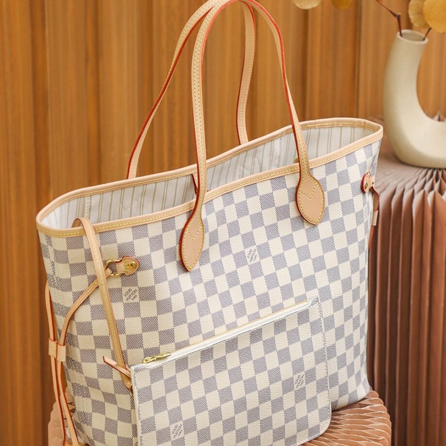 Louis Vuitton N41361 Medium Neverfull Tote Bag