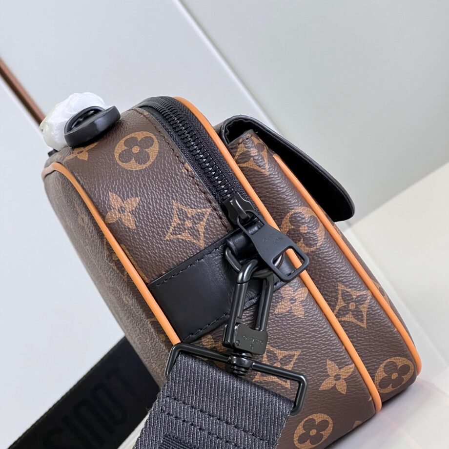 Louis Vuitton M45806 S Lock Messenger Bag