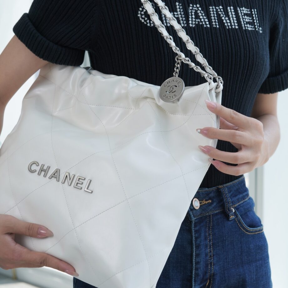 Chanel AS3260 Small White Shiny Calfskin & Silver-Tone Metal Chanel 22 Small Handbag