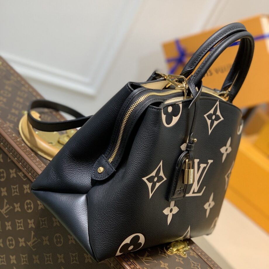 Louis Vuitton M45842 Grand Palais Tote Bag