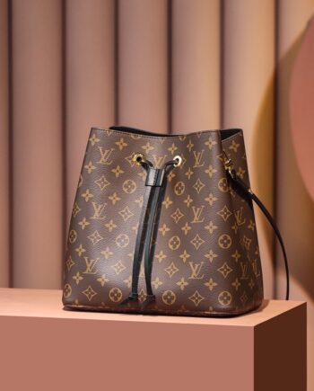 Louis Vuitton M44020 Black NéOnoé Bucket Bag