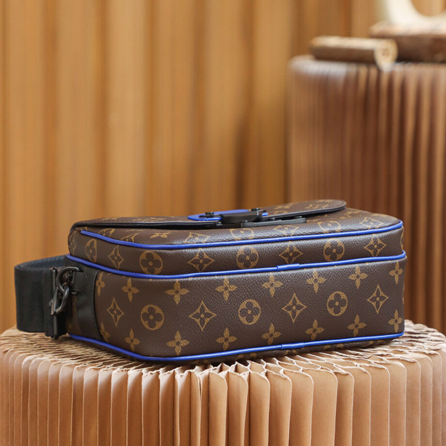 Louis Vuitton M45863 S Lock Messenger