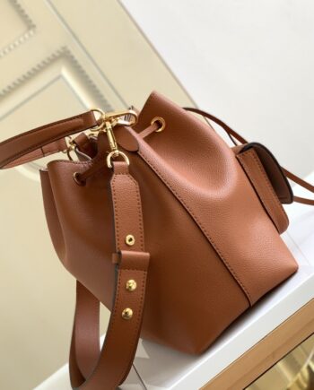 louis vuitton m57687 lockme apricot cowhide bucket bag