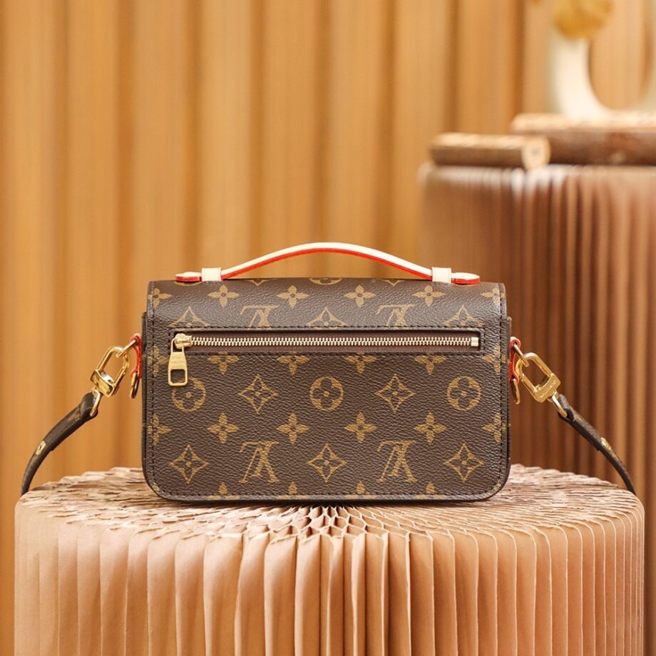 Louis Vuitton M46279 Pochette MéTis East West Bag