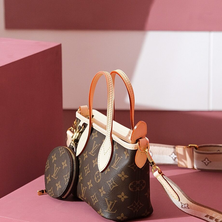 Louis Vuitton M46705 Neverfull Bb