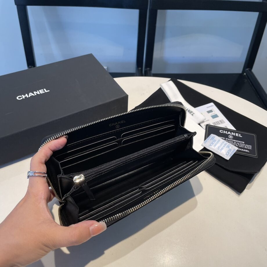 Chanel 22 Series Wallet