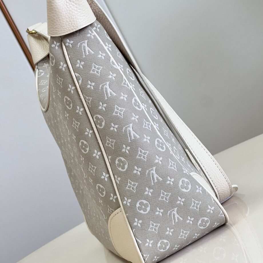 Louis Vuitton M95225 Gray Boulogne Handbag