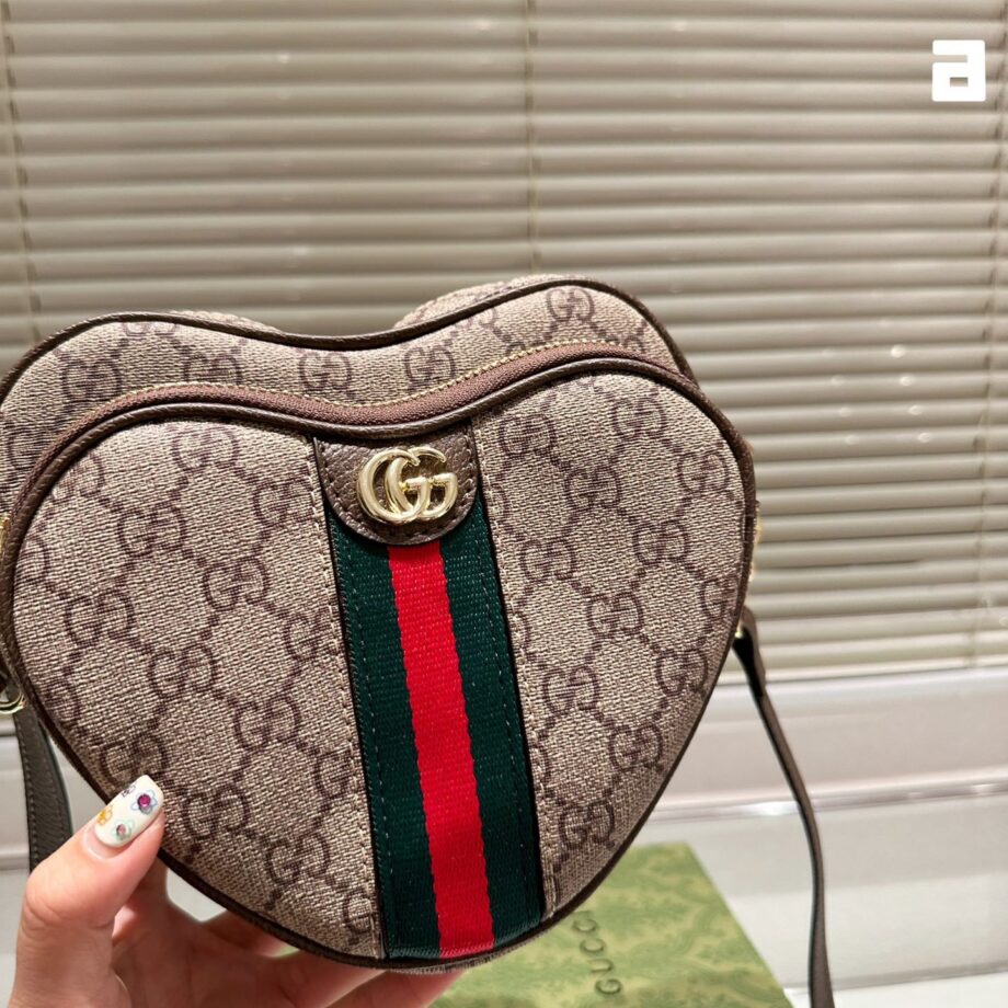 Gucci Latest Chinese Valentine'S Day Limited To Heart Bag