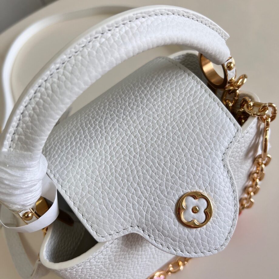 Louis Vuitton M22375 White Capucines Mini Handbag