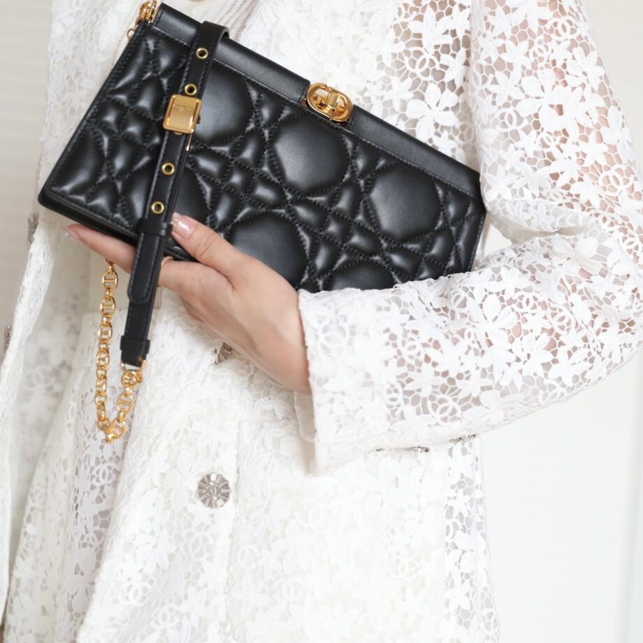 Dior S5166UDBB Dior Caro Colle Noire Clutch With Chain