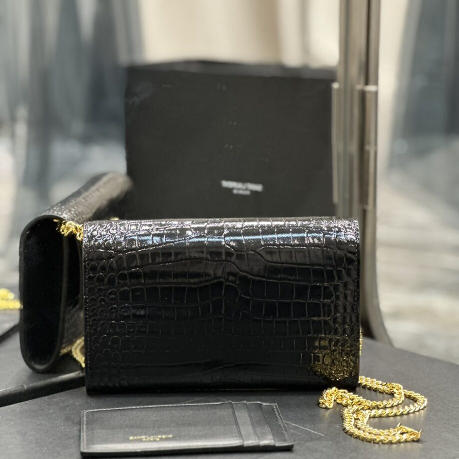 ysl crocodile pattern gold-toned metal hardware uptown chain wallet in crocodile-embossed shiny leather