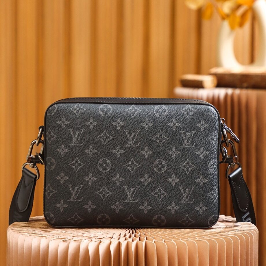 Louis Vuitton M69443 Trio Messenger Bag