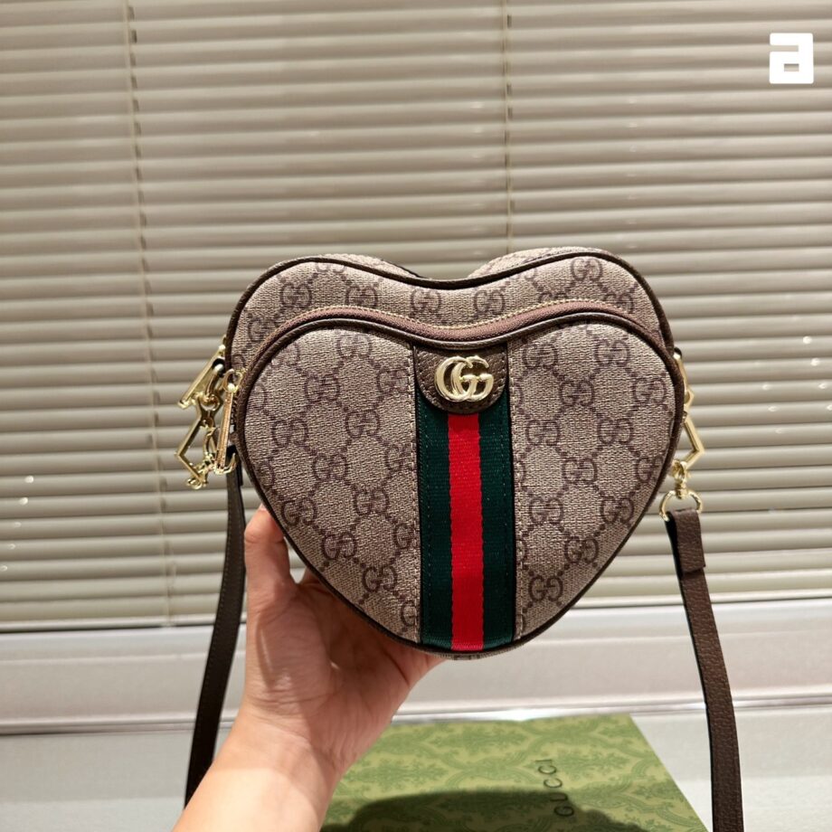 Gucci Latest Chinese Valentine'S Day Limited To Heart Bag