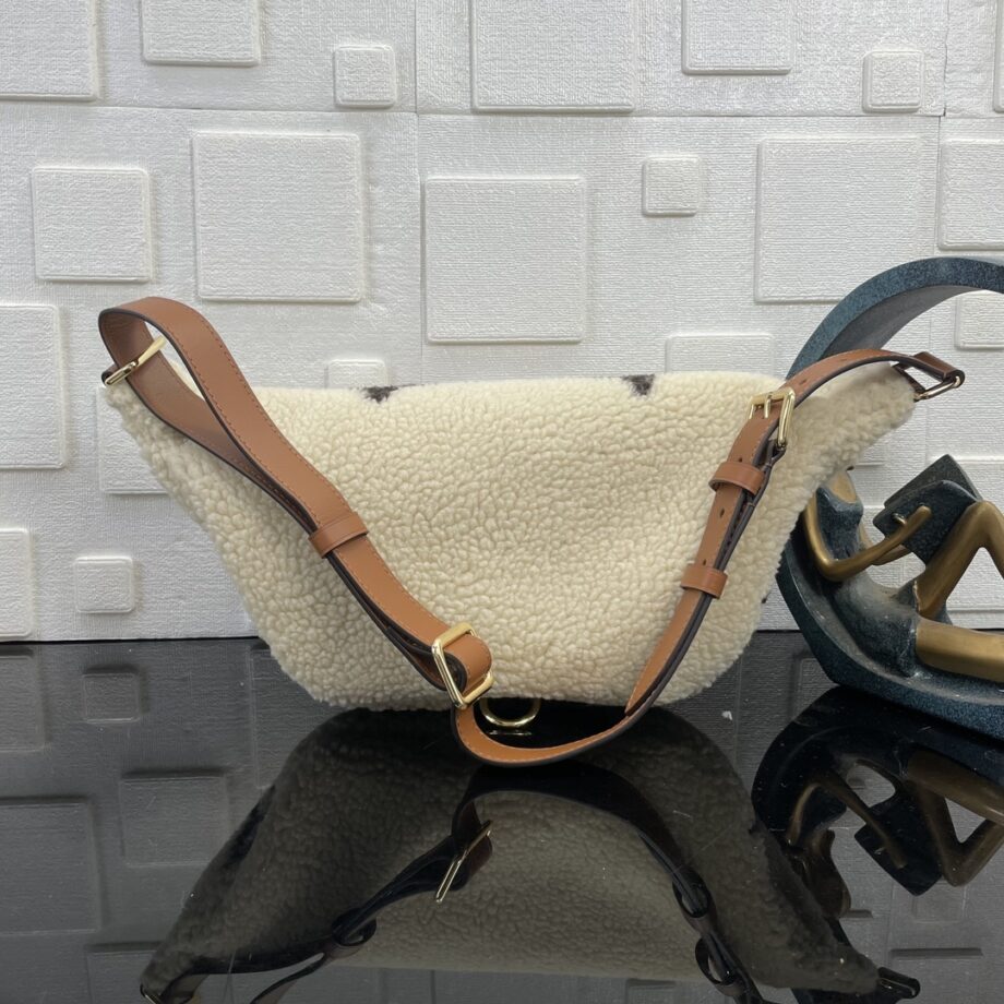 Louis Vuitton M23715 Bumbag