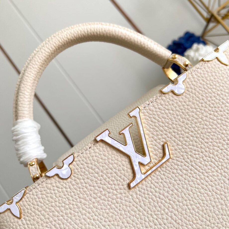 Louis Vuitton M48865 Medium Capucines Handbag