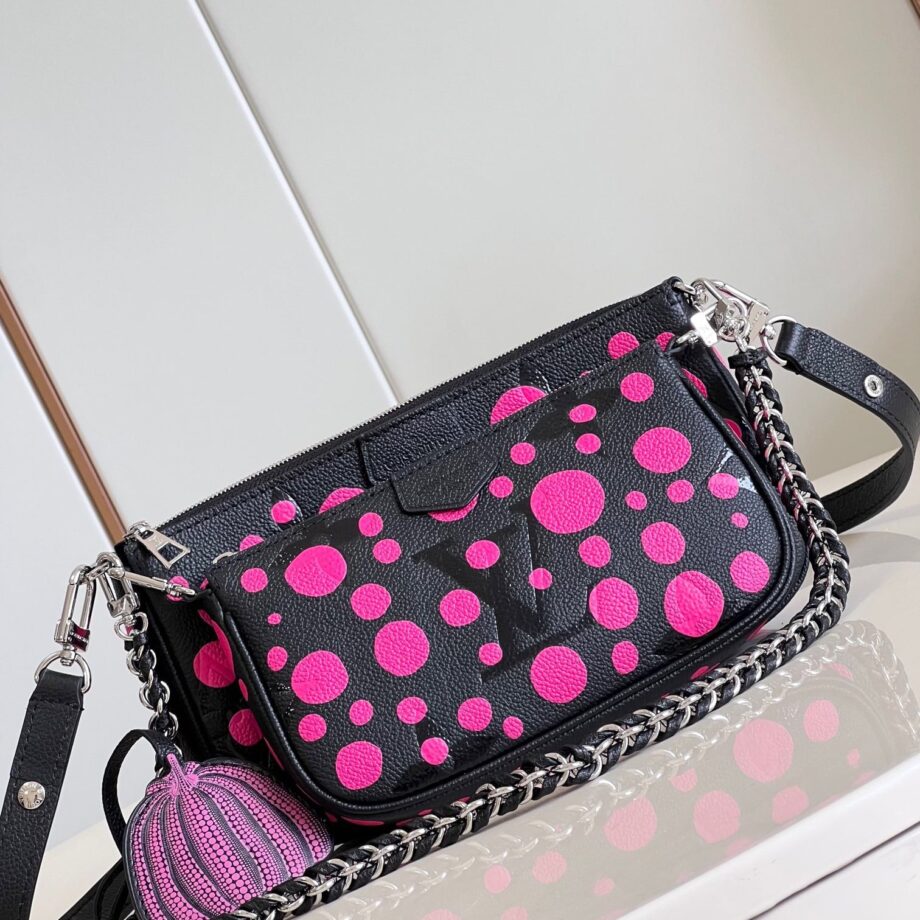 Louis Vuitton M46421 Black/Fuchsia Lv X Yk Multi Pochette Accessoires