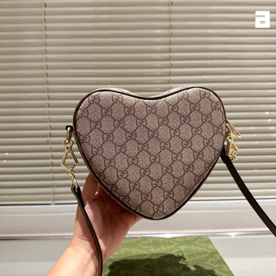 Gucci Latest Chinese Valentine'S Day Limited To Heart Bag