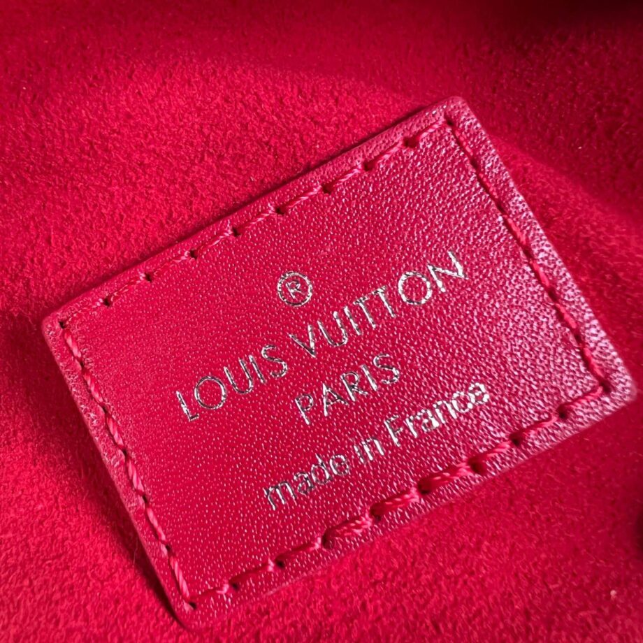 Louis Vuitton M21477 Red Nicolas Ghesqui èRe Classic Petite Malle Handbag