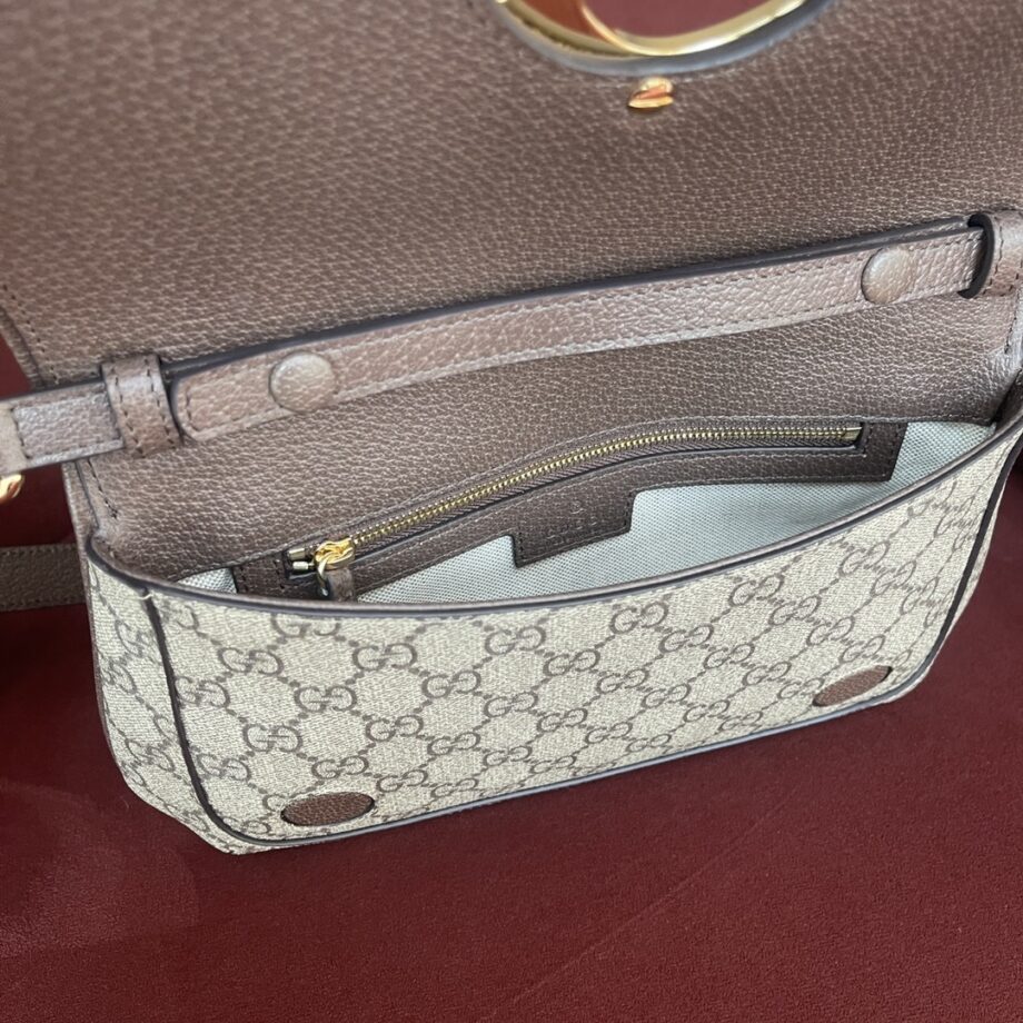 Gucci 699268 Gucci Blondie Shoulder Bag